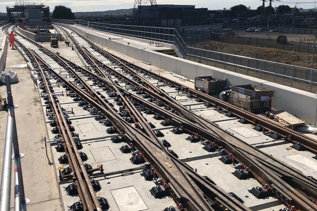 Innovative slab track D&B in the UK - Rhomberg Sersa Rail Group