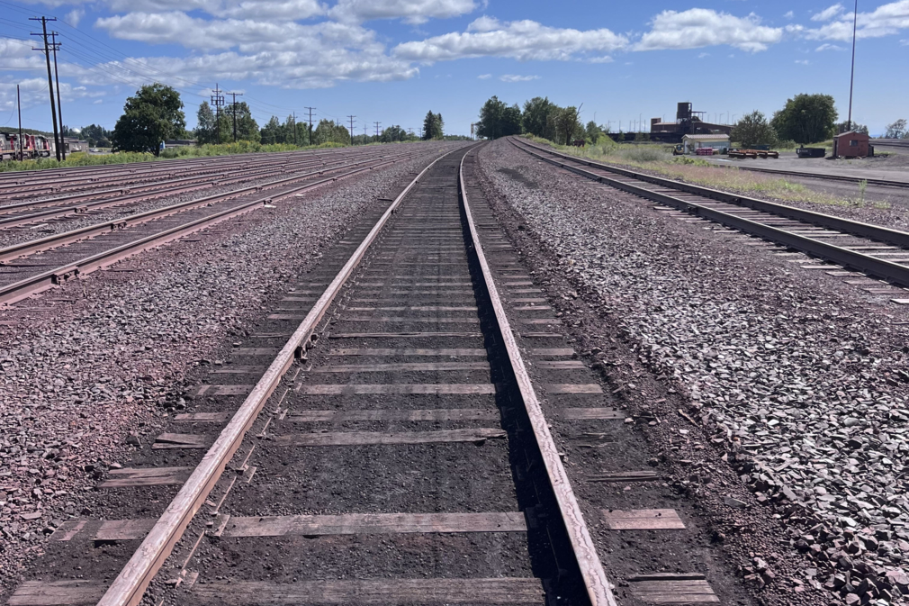 Track Clean Out Iron Ore Pellet Clean-Up Project - Rhomberg Sersa Rail Group