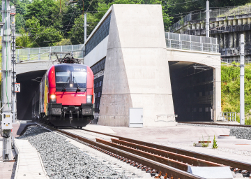 Portal-Koralmbahn-K&auml;rnten_(c)-&Ouml;BB