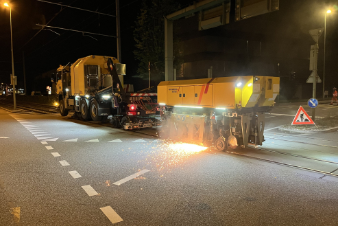 Metric Rail Grinder_Back Night