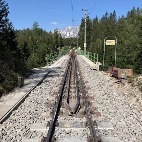 Gleisbauarbeiten-an-historischer-Schmalspurbahn (3)